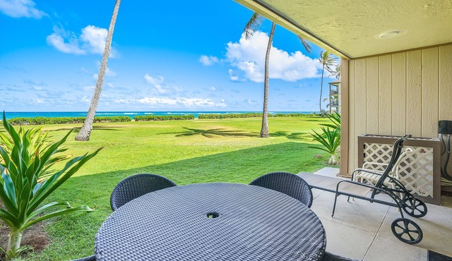 Pono Kai Unit C101 - Oceanfront, Ground Floor Unit, Steps to the Ocean, AC