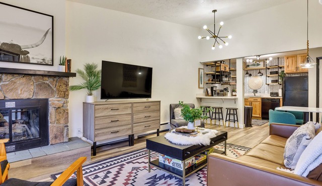 Pool + Ski-In Access: Copper Mountain Condo! in Frisco