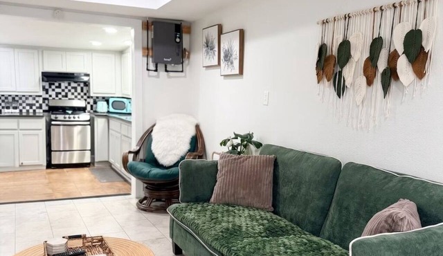 Private 2BR Guesthouse Near Houston Chinatown in Houston