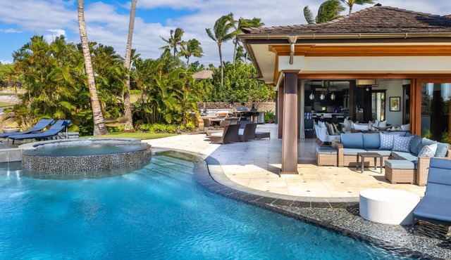 Private Hualālai Resort Estate with Ocean Views in Kailua-Kona