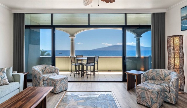 Remodeled Luxury Penthouse Panoramic Ocean Views