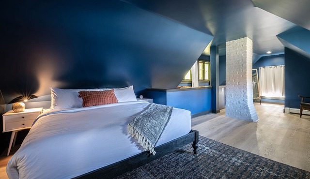Riverhouse by Weekender (Formerly Jack Daniels Inn) in Peterborough