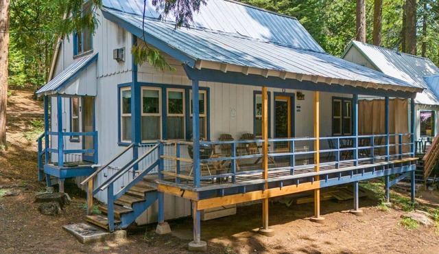 Rivers Resort Cabin #7 in Strawberry