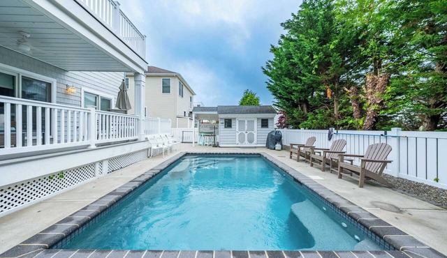 Shore Thing, Avalon Beach Block w Pool & Decks in Avalon