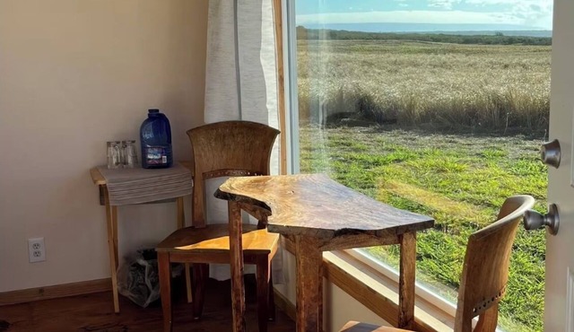 Simple yet enchanting abode in Naalehu