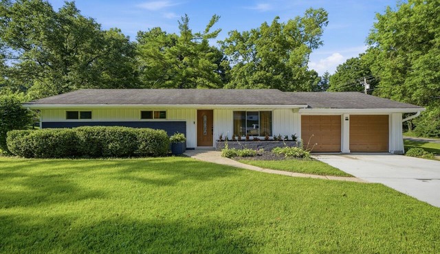 Spacious 4-bedroom house in adorable Cincinnati close to downtown in Cincinnati