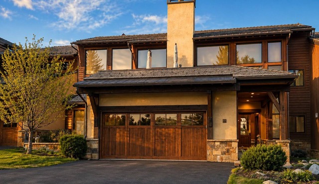 Spacious 5BR Mountain Estate - Snowmass Club in Snowmass Village