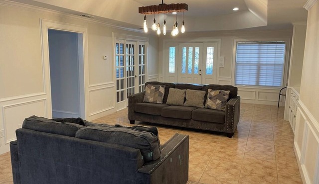 Spacious freshly remodeled home. in Mission