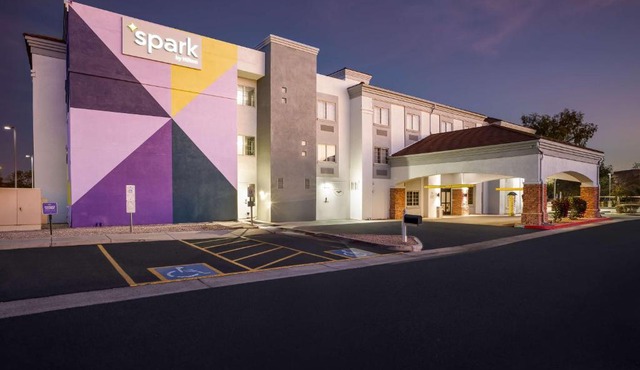 Spark by Hilton Phoenix-Glendale-Peoria in Glendale