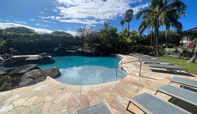 $ Special! Poolside | Walk to beach | Hilton Pass
