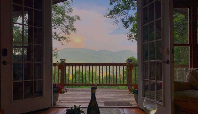 Spectacular mountain views *** HANGOVER MOUNTAIN*** in Dillard