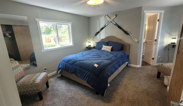 Spokane Chalet WIFI included in Spokane