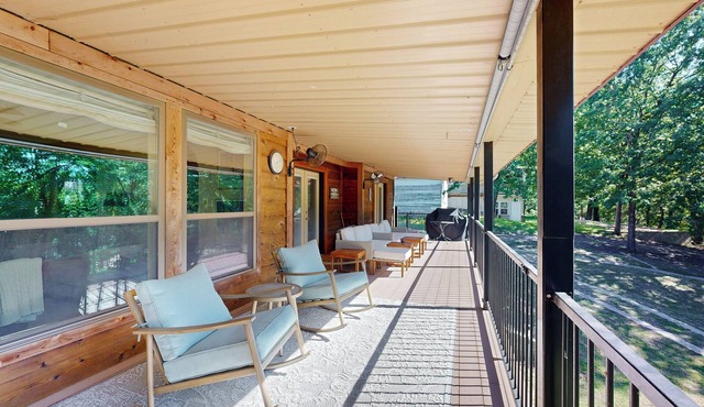 Sprawling Eufaula Lake Sanctuary w/Dock! in Eufaula