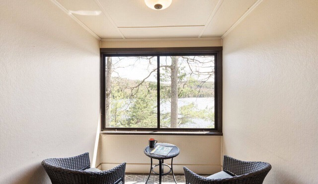 Squam Lake 3 bed 3 bath (Suite #7) in Holderness