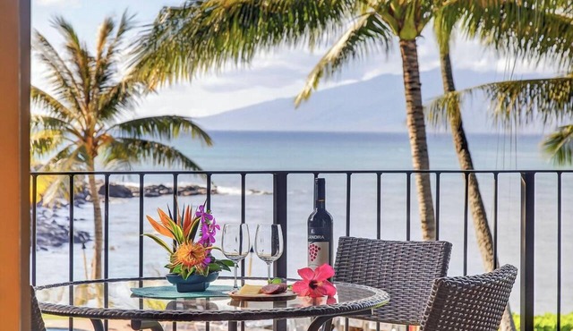 Steps From Snorkeling, Sunsets & Serenity