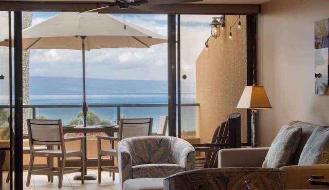 Stunning Views! Luxury Penthouse Kahana Villa E705