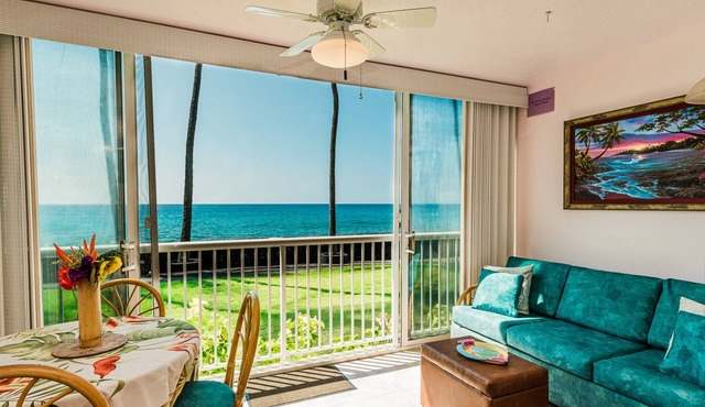 Summer Deal Oceanfront Alii Drive Studio with Pool and Ocean Views