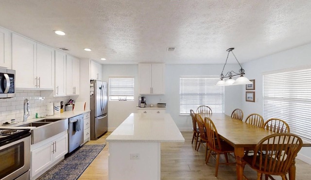 Surf Crest 20 - 4 bedroom cottage with Ocean View from extended deck! in St. Augustine Beach