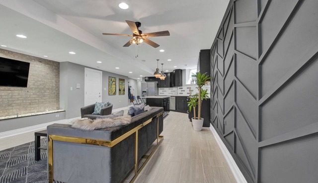 The En Bronze ~ 7mins To Dining & Downtown Chicago in Chicago