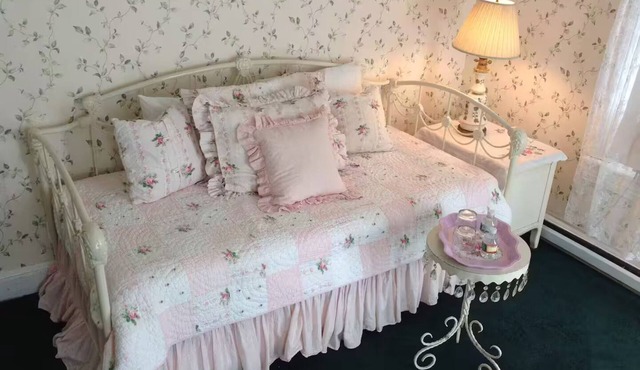 Two room suite sleeps four in Spring Lake