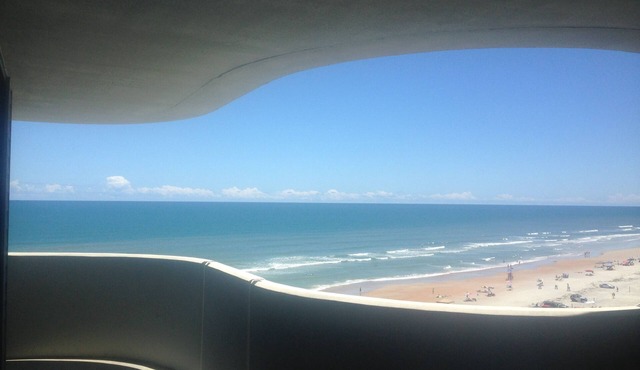Vacation in Paradise - Modern, Luxurious Oceanfront Condo on Daytona Beach in Daytona Beach