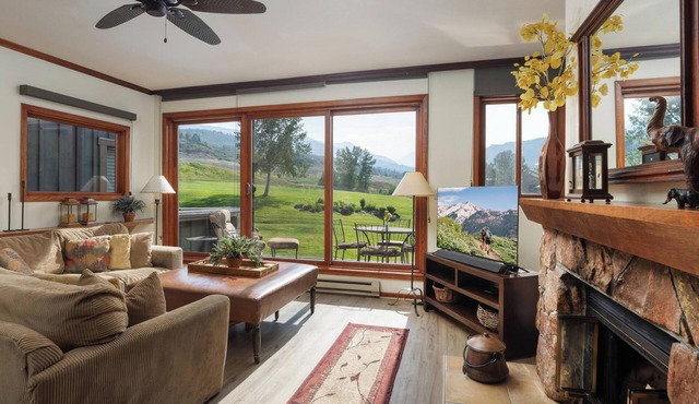 Villas at Snowmass Club - 1611 ~ Snowmass Club Access ~ in Snowmass Village