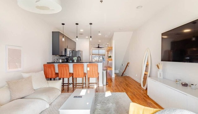 Walk to Stadium + GWCC | Modern 2BR w Parking in Atlanta
