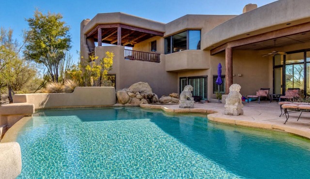 You Will LOVE It Here - Private Oasis w/Pool/Spa+Golf Cart. Family/Pet Friendly in Scottsdale