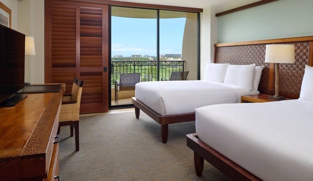 Your Beach Adventure Awaits! 3 Serene Units, Short Drive to Lahaina Harbor!