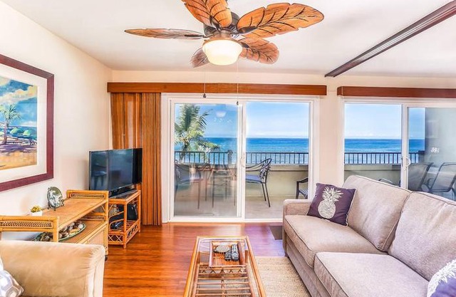 Banyan Tree #305 in Kona