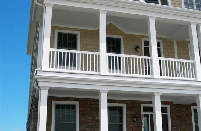 Best Price! Bayside Luxury Townhome Golf, Tennis Family Resort in Selbyville