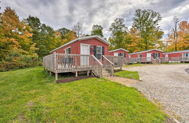 Cassopolis Cabin: On-Site Boating & Fishing! in Cassopolis