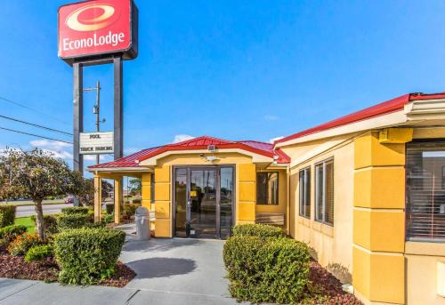 Econo Lodge Norwalk 