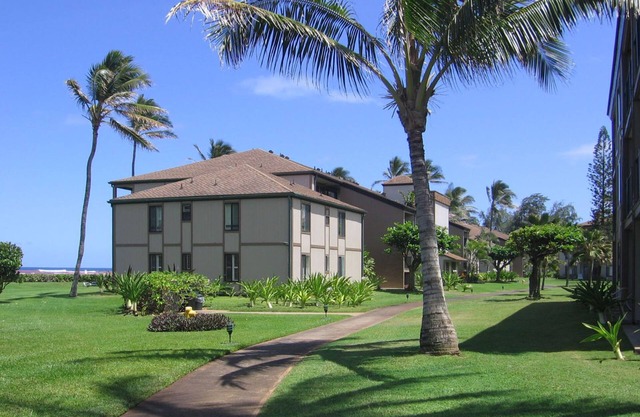 Kauai - Top Floor/Beach Front Condo at Pono Kai Resort in Kapaa -Tax Included in Kapaa
