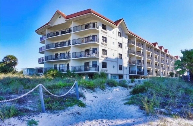 Modern Beach Condo Nestled Right on the World Renowned St. Pete Beach! in St. Pete Beach