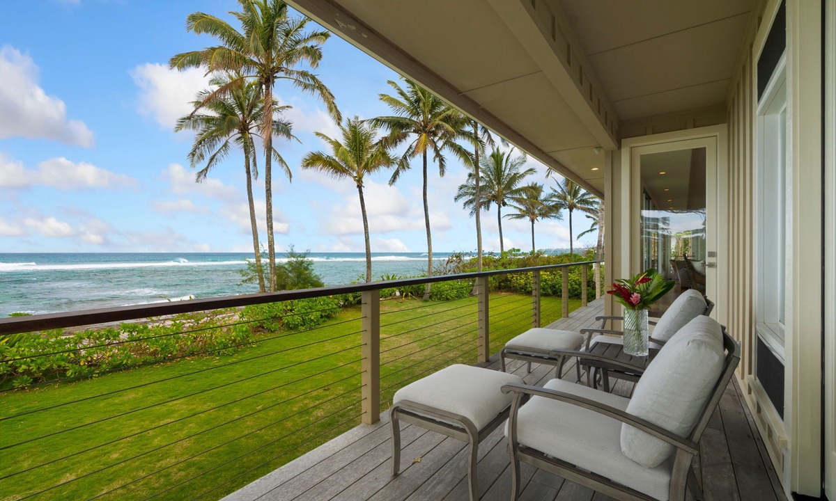 Wainiha House | Beachfront Luxury Dream House with A/C & Gym!