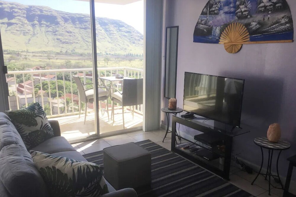 Makaha Condo | Makaha Condo With Stunning Ocean View