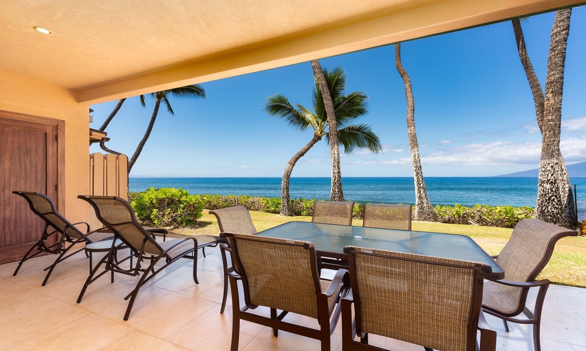 Downtown Lahaina Condo | Breathtaking Oceanfront Puamana Retreat – 5 Bedrooms, Modern & Spacious