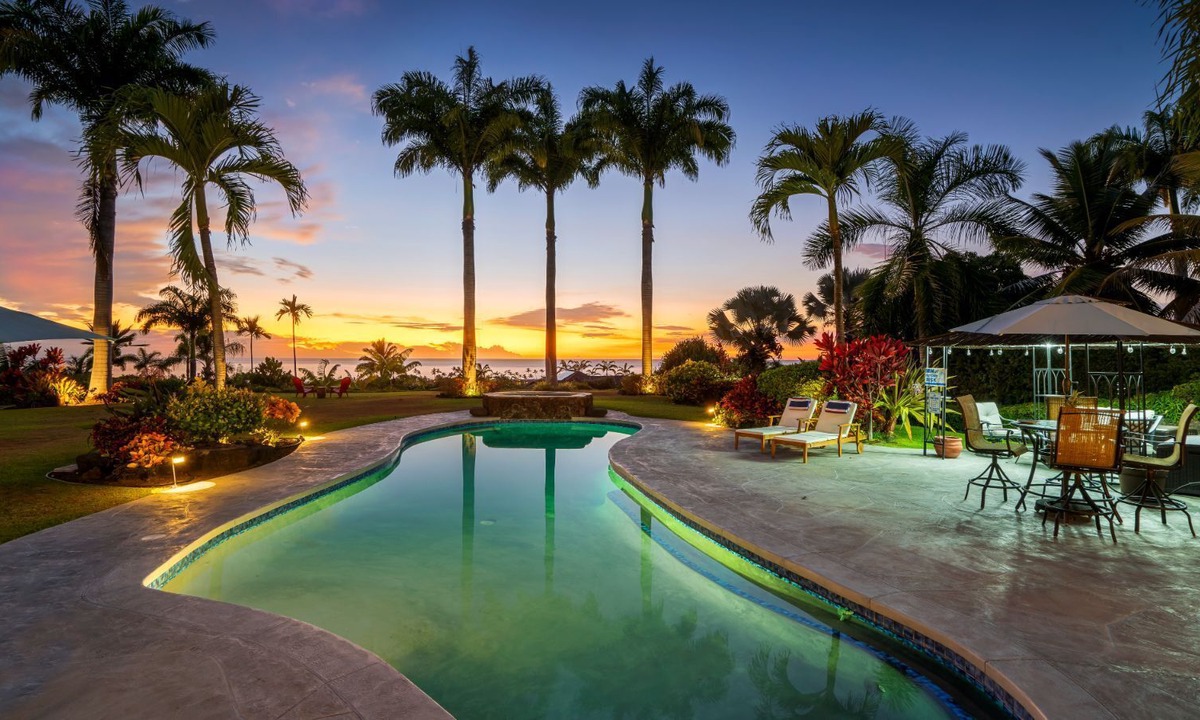 Kailua-Kona House | 🏖️Kona Ocean View Home w/Pool + Lanai | Kahakai Estates
