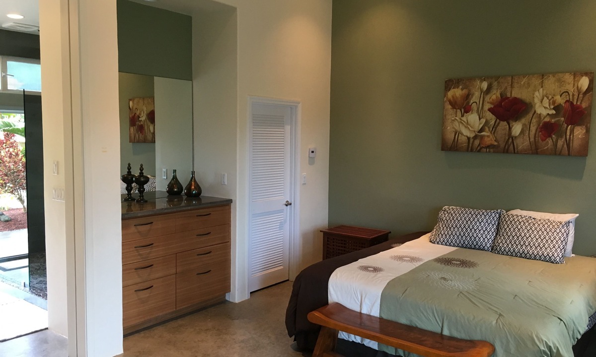 Ninole House | Exclusive, Dream Family Vacation Retreat.