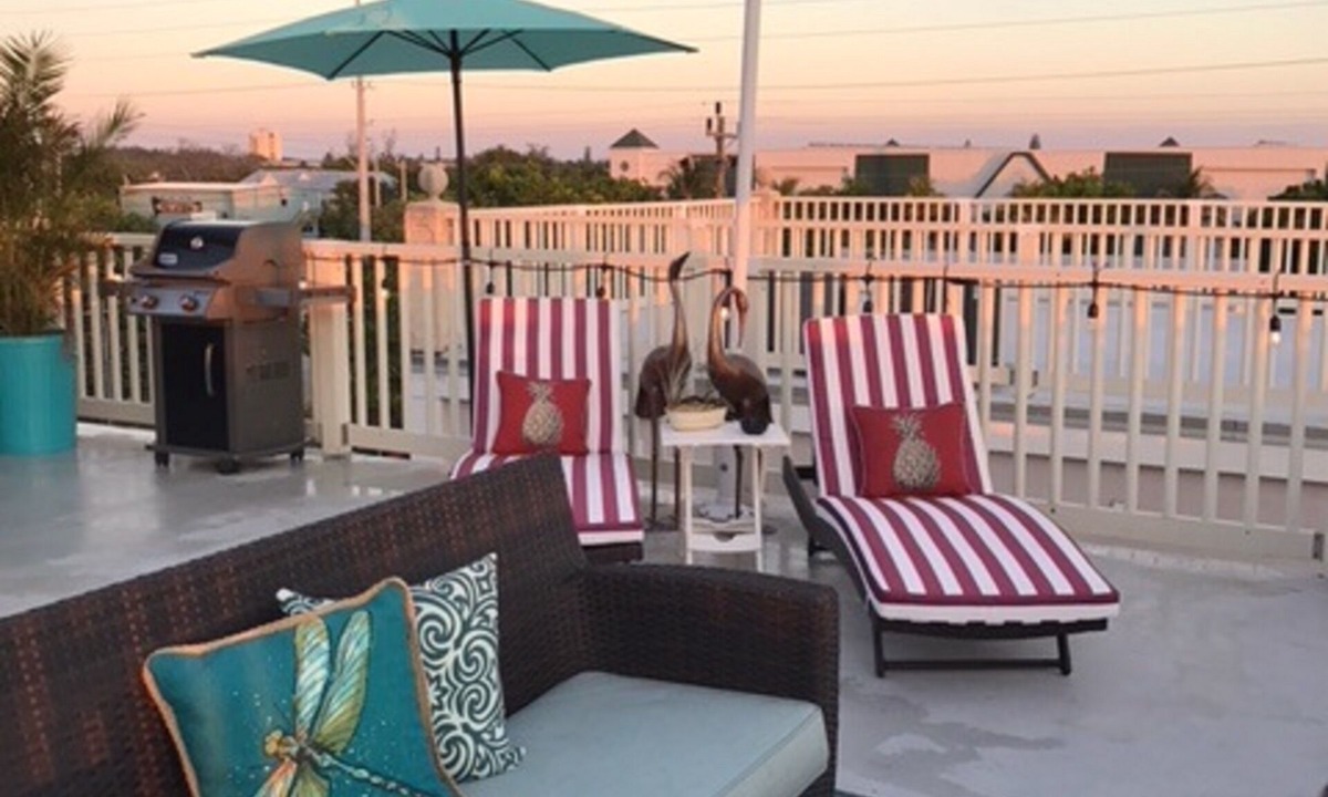 Marathon House | THE PERFECT PLACE -PRIVATE ELEVATOR,DOCK,HEAT POOL. MARATHON LIC PLR2017-00465