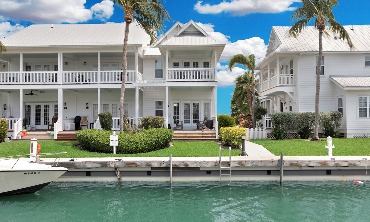Marathon House | Coral Lagoon Resort and The Boathouse-Marathon FL