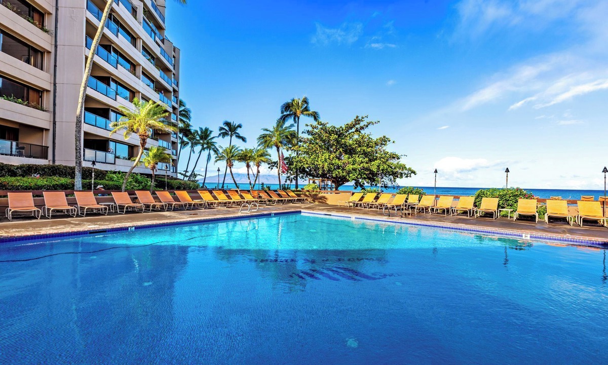 Kahana Condo | Special $285 8/9-8/21 Book Now Oceanfront Renovated Corner Unit SK353Sullivan