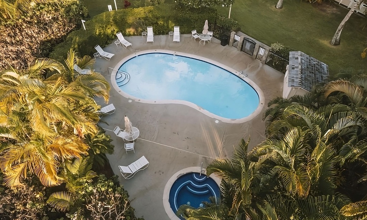 Wailua Hotel | Relaxing Beach Stay Awaits! 1 BR w/Pool Access and Free Parking!