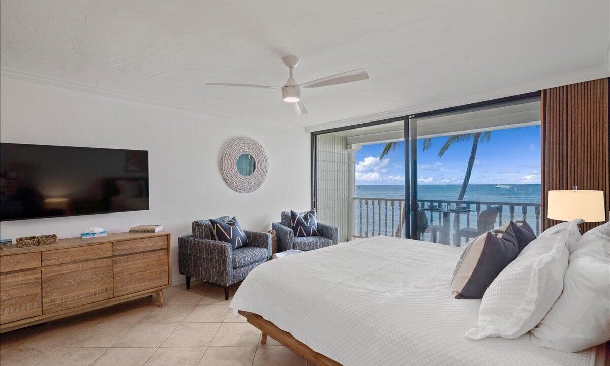 Historic Lahaina Front Street Condo | Beachfront Lahaina Shores 203 | Direct Oceanfront Studio
