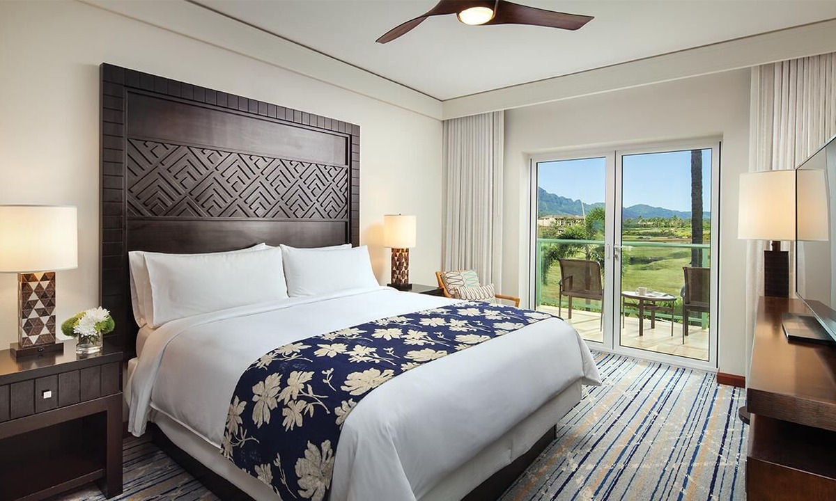 Lihue Villa | Oceanfront Marriott's Kauai Lagoons l 3-bedroom Villa