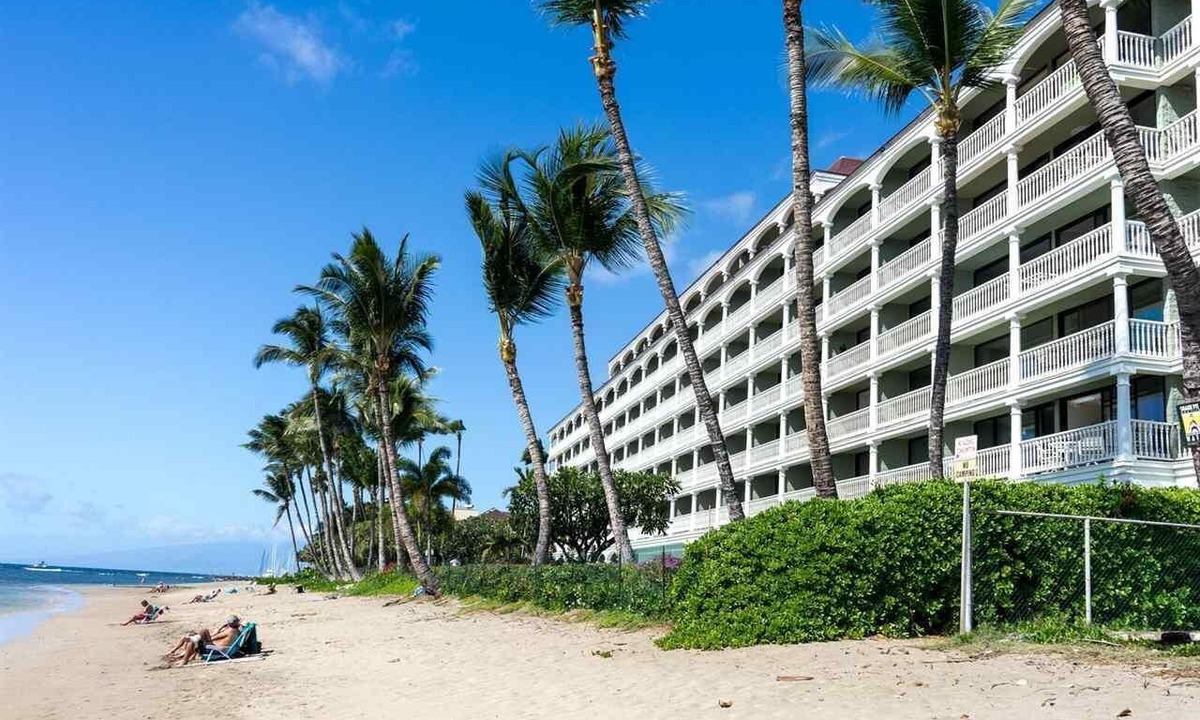 Historic Lahaina Front Street Condo | Beachfront Paradise, Stunning Views, Condo with AC, Steps to the beach!