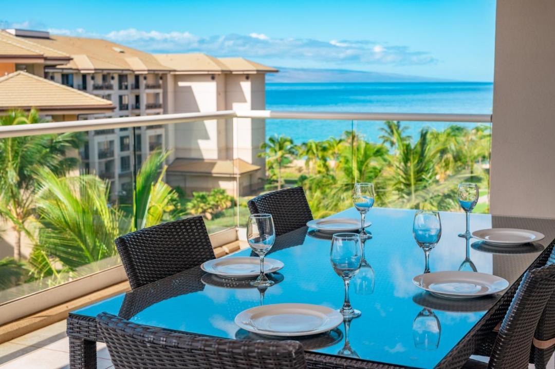 Honokowai Apartment | Honua Kai Villas Ocean View 7 BR Sleeps 20 Great for Families Complimentary Car with 6 Nights HKH ML-1319 by KBM