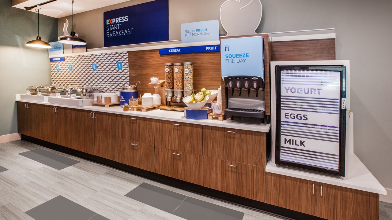 Photo of Kitchen in Summit Station