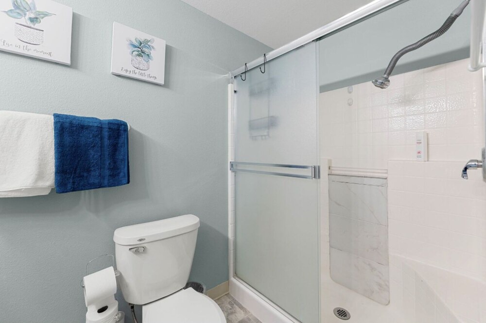 Photo of Bathroom in Pleasant Valley